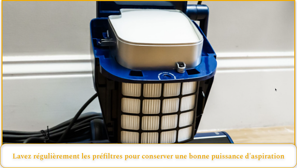 Filter and pre-filter of a Shark upright in-situ