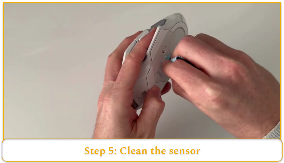 [MK] Draft: How to Clean a Computer Mouse